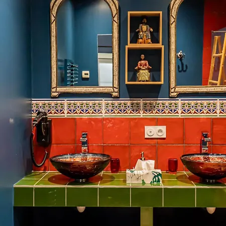 Chateau Des Perichons ベッド・アンド・ブレックファスト